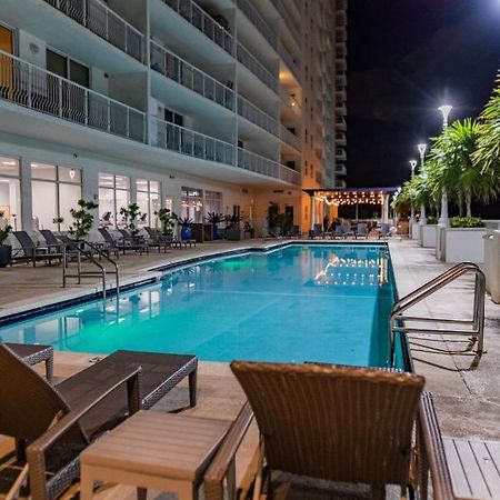 Studios In Brickell With Pool, Gym, Free Parking And Game Room 마이애미 외부 사진