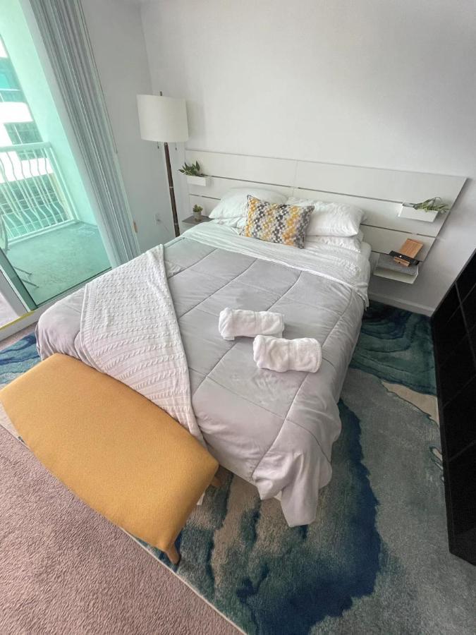 Studios In Brickell With Pool, Gym, Free Parking And Game Room 마이애미 외부 사진